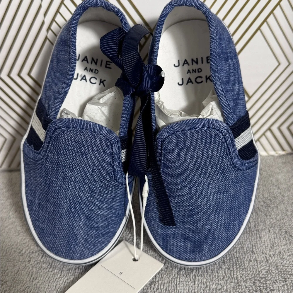 Janie and Jack sneakers NWT Blue Slip-On‎ Sneakers boys size 6